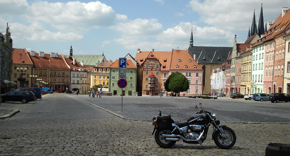 2013-07-07 Mit Motorrad in Eger
